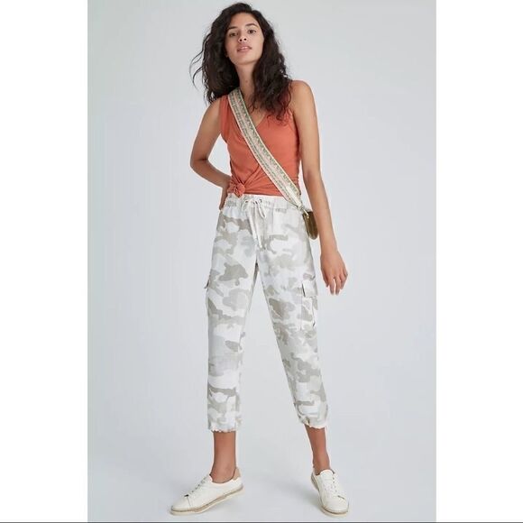 NEW Anthropologie Sanctuary Camo Carefree Drawstring Cargo Lounge Pants X-Small - Picture 1 of 5